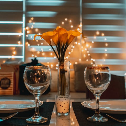 Nailing That First Impression: A Guide to First Dates