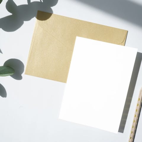 Crafting Heartfelt Messages: What to Write in a Greeting Card for a Cherished Friend