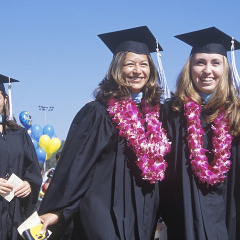 Graduation Leis – How to Be Part of a Hawaiian Tradition