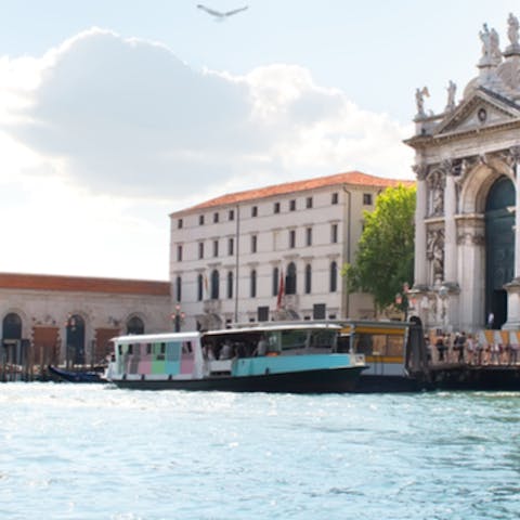 Send flowers to Italy: if each city were a flower
