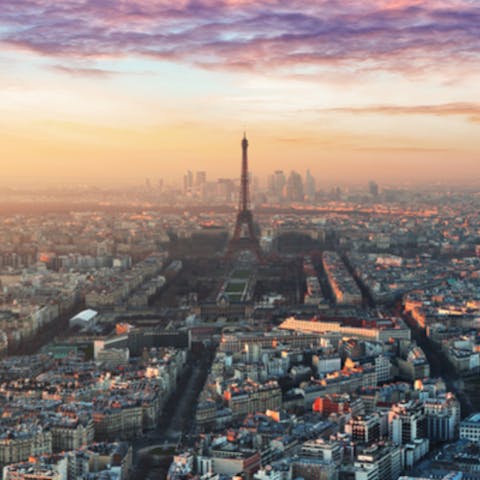 Send flowers to France: 7 things you probably never knew about Paris