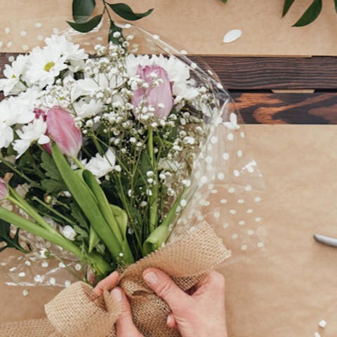Create the perfect DIY bridal bouquet