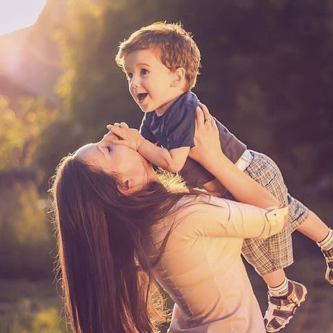 FloraQueen’s Mother’s Day Gift Guide