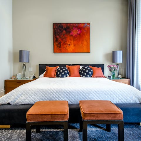 How to Design a Bedroom for a Loving Couple: Creating a Haven of Love and Harmony